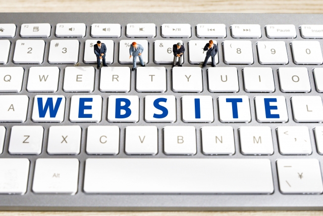 【2025年最新】プロが実践するWebサイト制作の成功法則｜UX設計からビジュアルデザインまで徹底解説